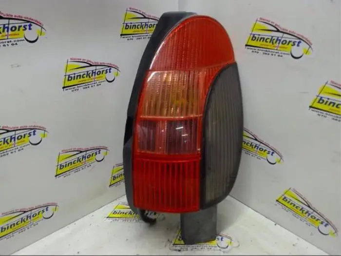 Taillight, right Peugeot 306