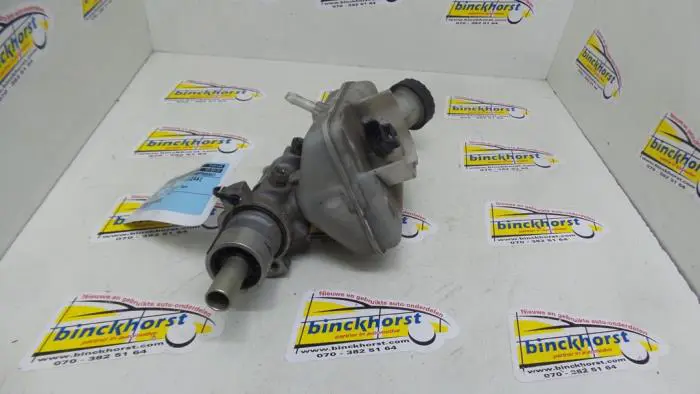 Master cylinder Ford Transit