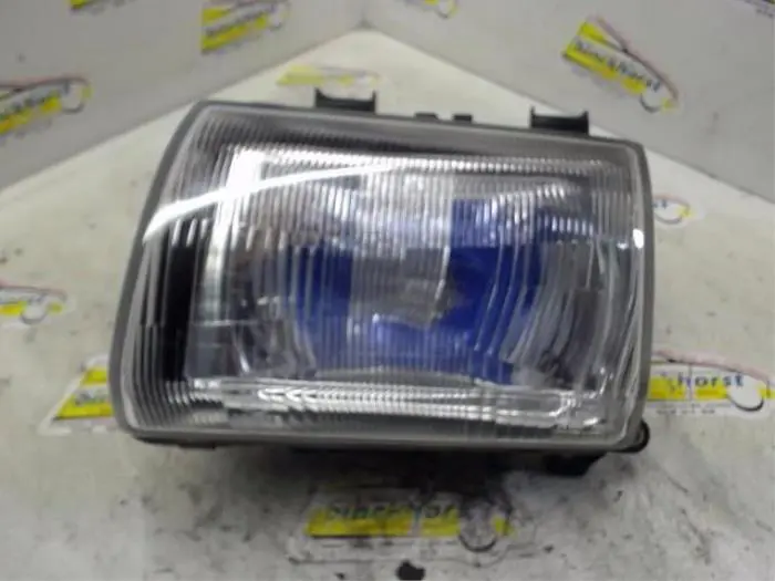 Headlight, left Suzuki Alto