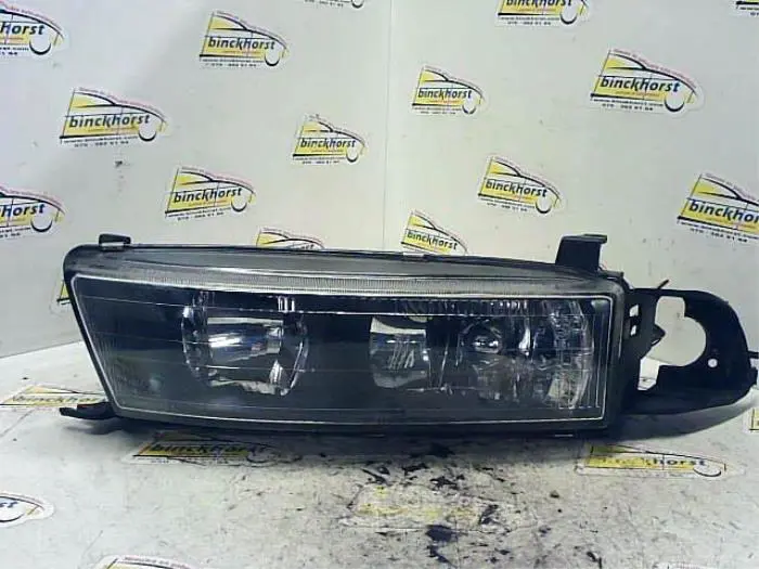 Headlight, left Mitsubishi Galant