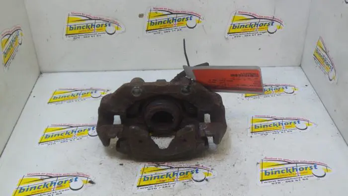 Front brake calliper, right Daewoo Nexia