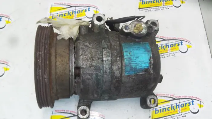 Air conditioning pump Nissan Primera