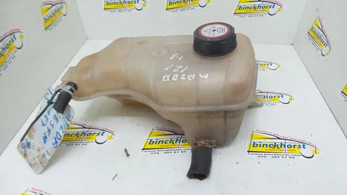 Expansion vessel Mazda 121