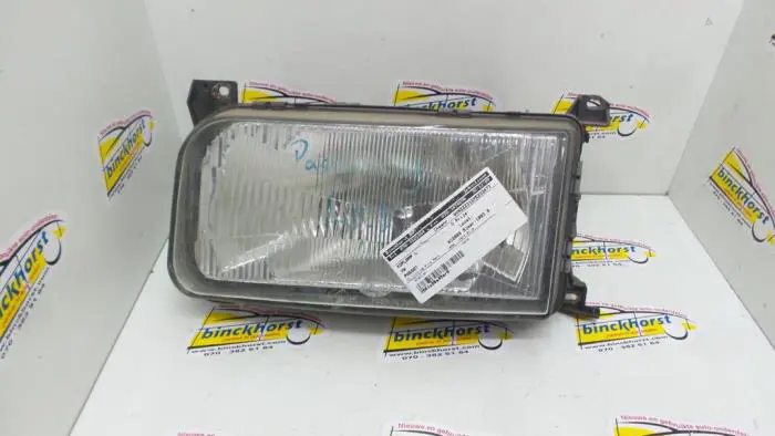 Koplamp links Volkswagen Passat