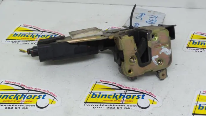 Front door lock mechanism 4-door, right Volvo S40