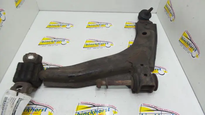 Front wishbone, left Daewoo Nexia