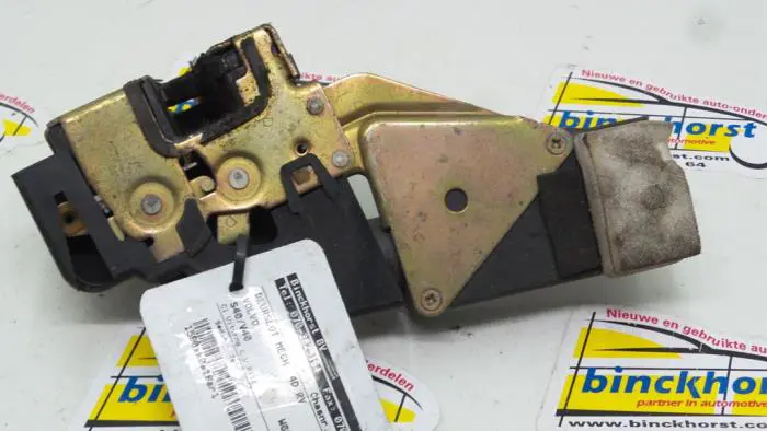 Front door lock mechanism 4-door, right Volvo S40