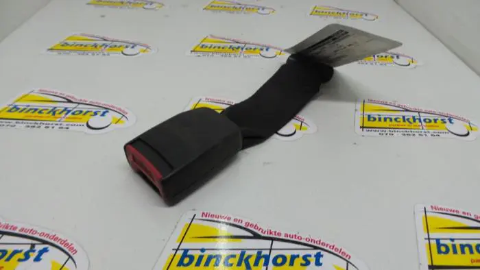 Rear seatbelt buckle, left Peugeot 106