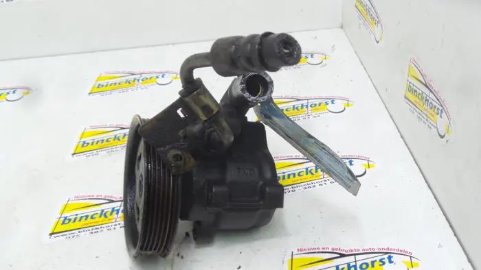 Power steering pump Ford Courier