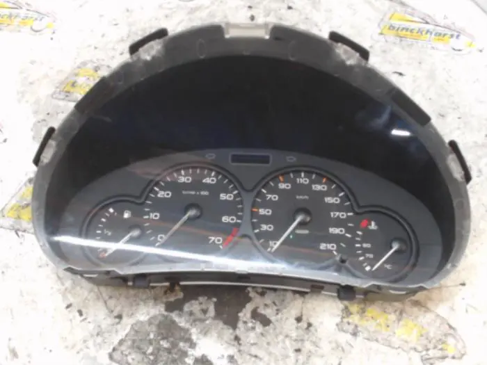 Instrument panel Peugeot 206