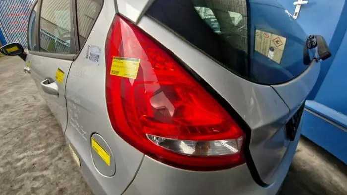 Taillight, left Ford Fiesta