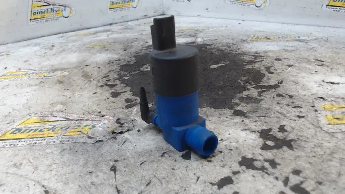 Windscreen washer pump Renault Twingo