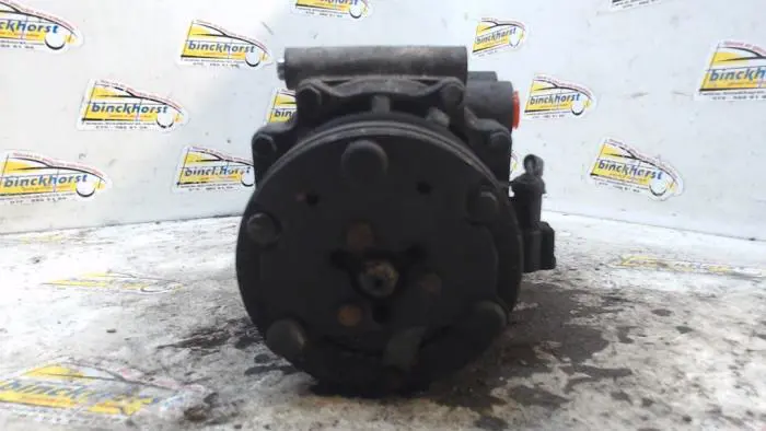 Air conditioning pump Ford Fiesta