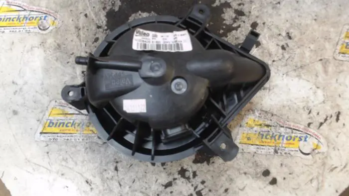 Heating and ventilation fan motor Citroen Berlingo