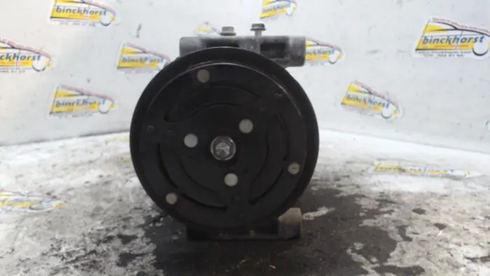 Air conditioning pump Ford KA