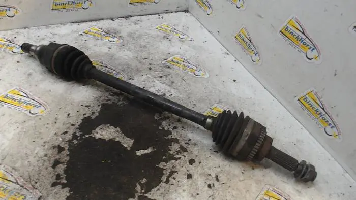 Front drive shaft, left Suzuki Alto