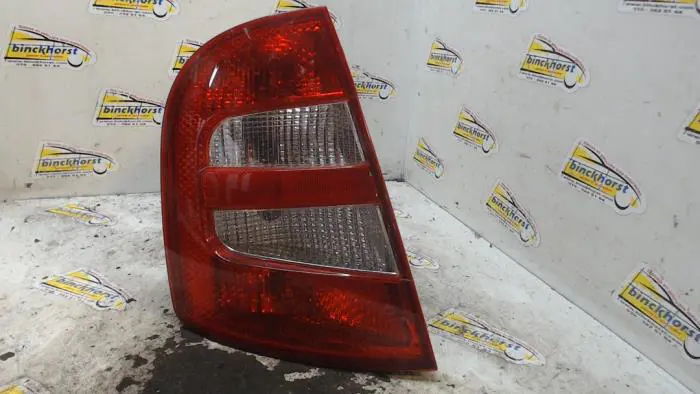 Taillight, left Skoda Fabia