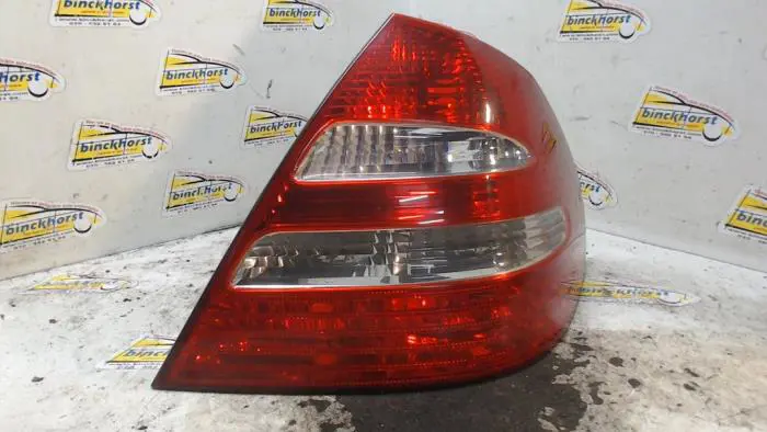 Taillight, right Mercedes E-Klasse