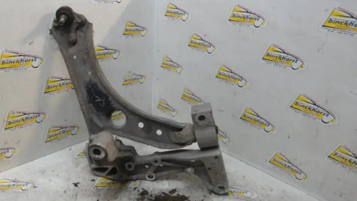 Front wishbone, right Audi A3