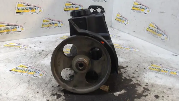 Power steering pump Peugeot 206