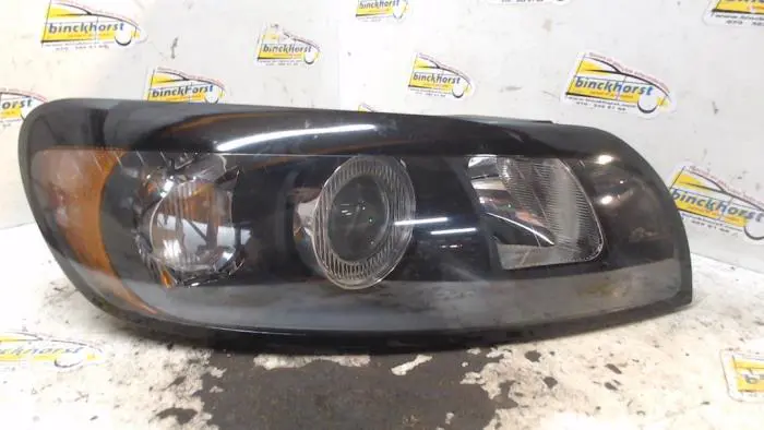 Headlight, right Volvo C30