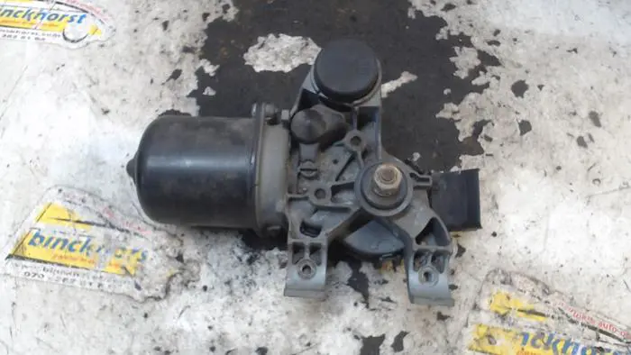 Front wiper motor Peugeot 107