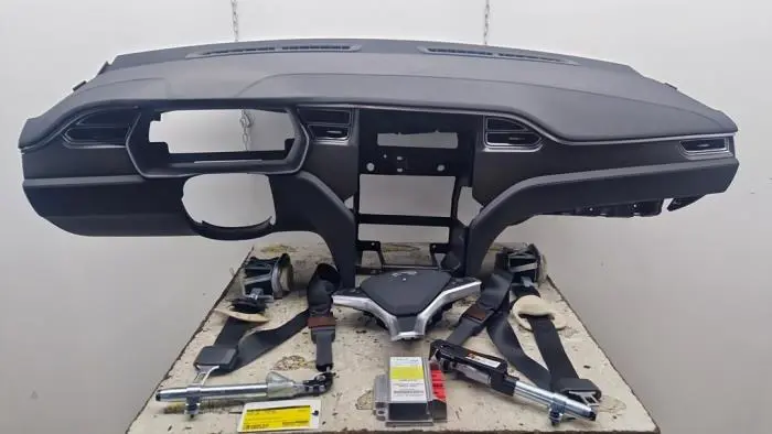 Airbag set + dashboard Tesla Model S