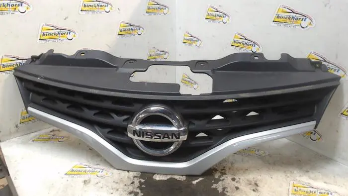 Grille Nissan NV200