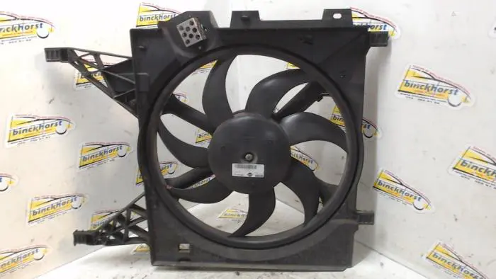 Cooling fans Nissan NV200