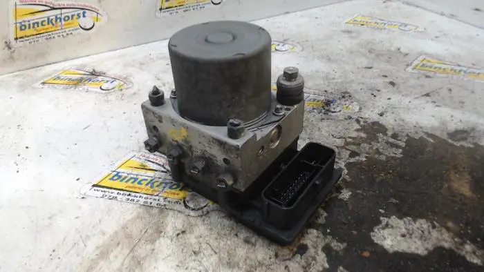 ABS pump Nissan NV200