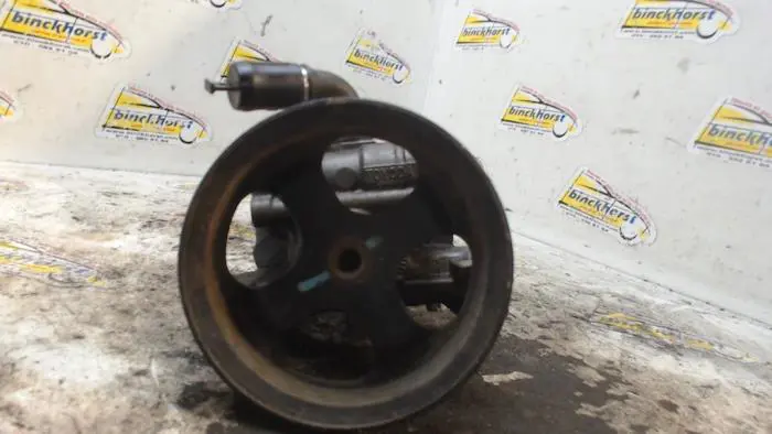 Power steering pump Ford Transit Connect