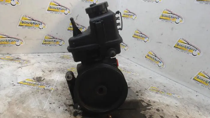 Power steering pump Mercedes Sprinter