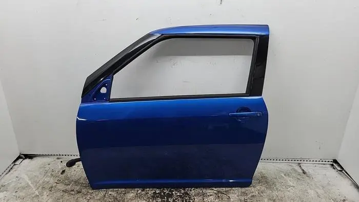 Door 2-door, left Suzuki Swift