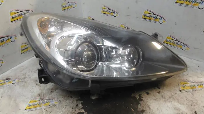 Koplamp rechts Opel Corsa