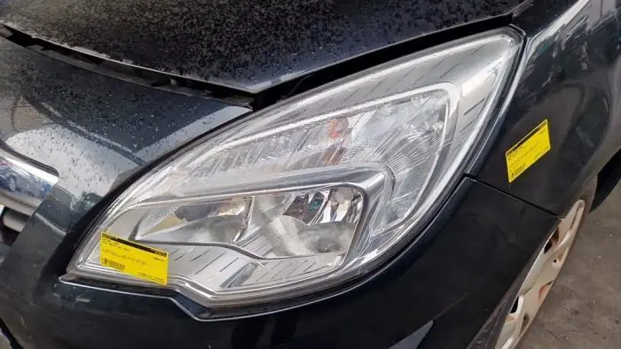 Koplamp links Opel Meriva