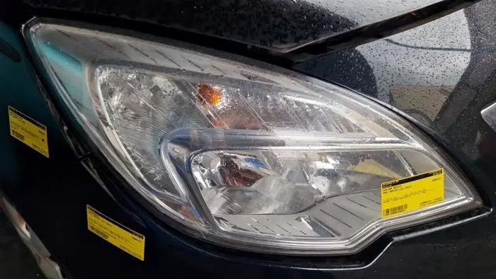 Headlight, right Opel Meriva