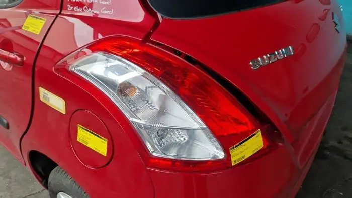 Taillight, left Suzuki Swift