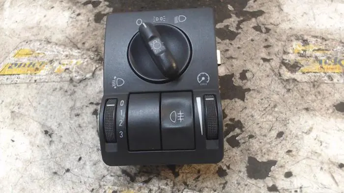 Light switch Opel Corsa