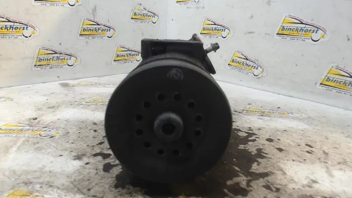 Air conditioning pump Opel Corsa