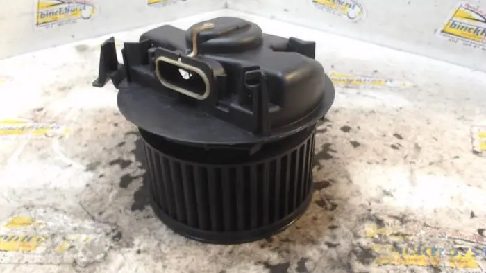 Heating and ventilation fan motor Renault Twingo