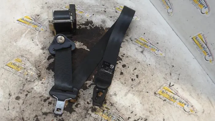 Rear seatbelt, right Renault Twingo