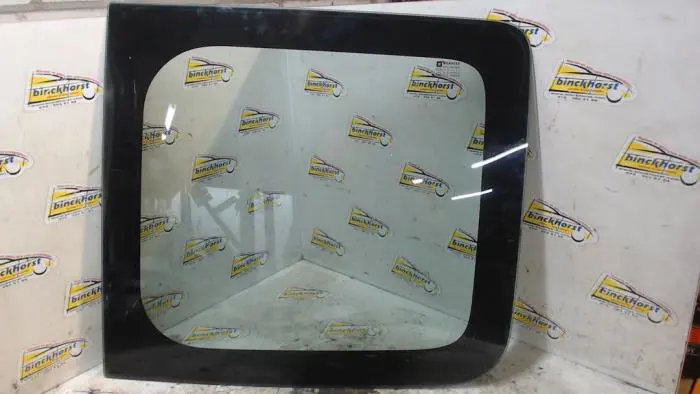 Minibus/van rear door window Opel Vivaro