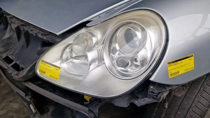 Headlight, left Porsche Cayenne