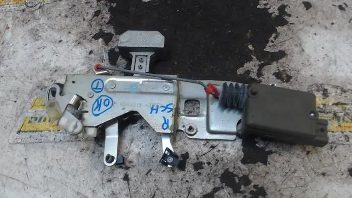 Sliding door lock mechanism, right Opel Movano