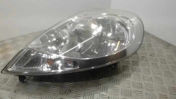 Headlight, left Renault Trafic