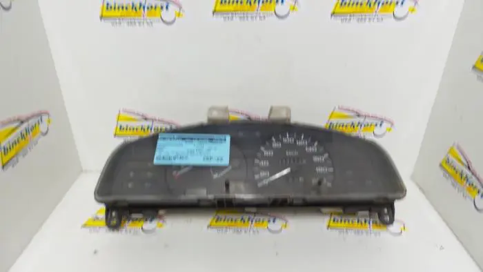 Instrument panel Nissan Sunny