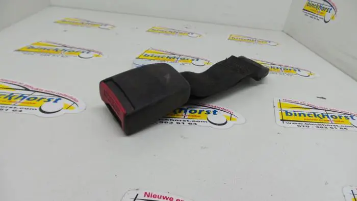 Rear seatbelt buckle, left Peugeot 106