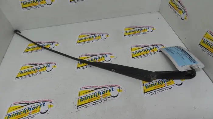 Front wiper arm Fiat Punto