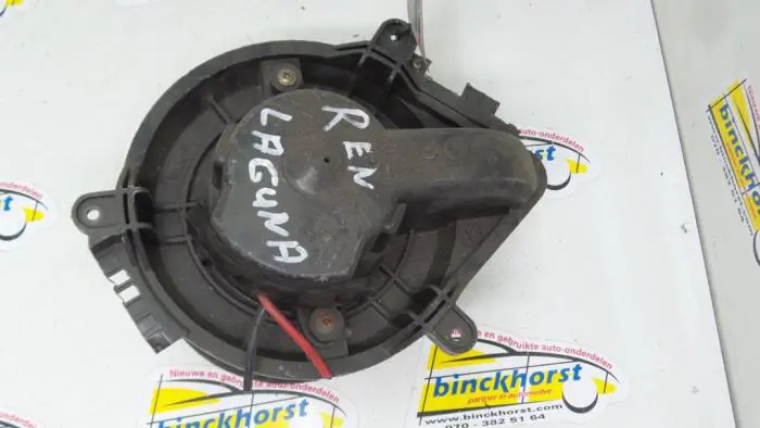 Heating and ventilation fan motor Renault Laguna