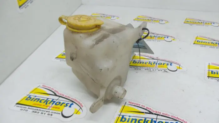 Ruitensproeiertank voor Subaru Vivio